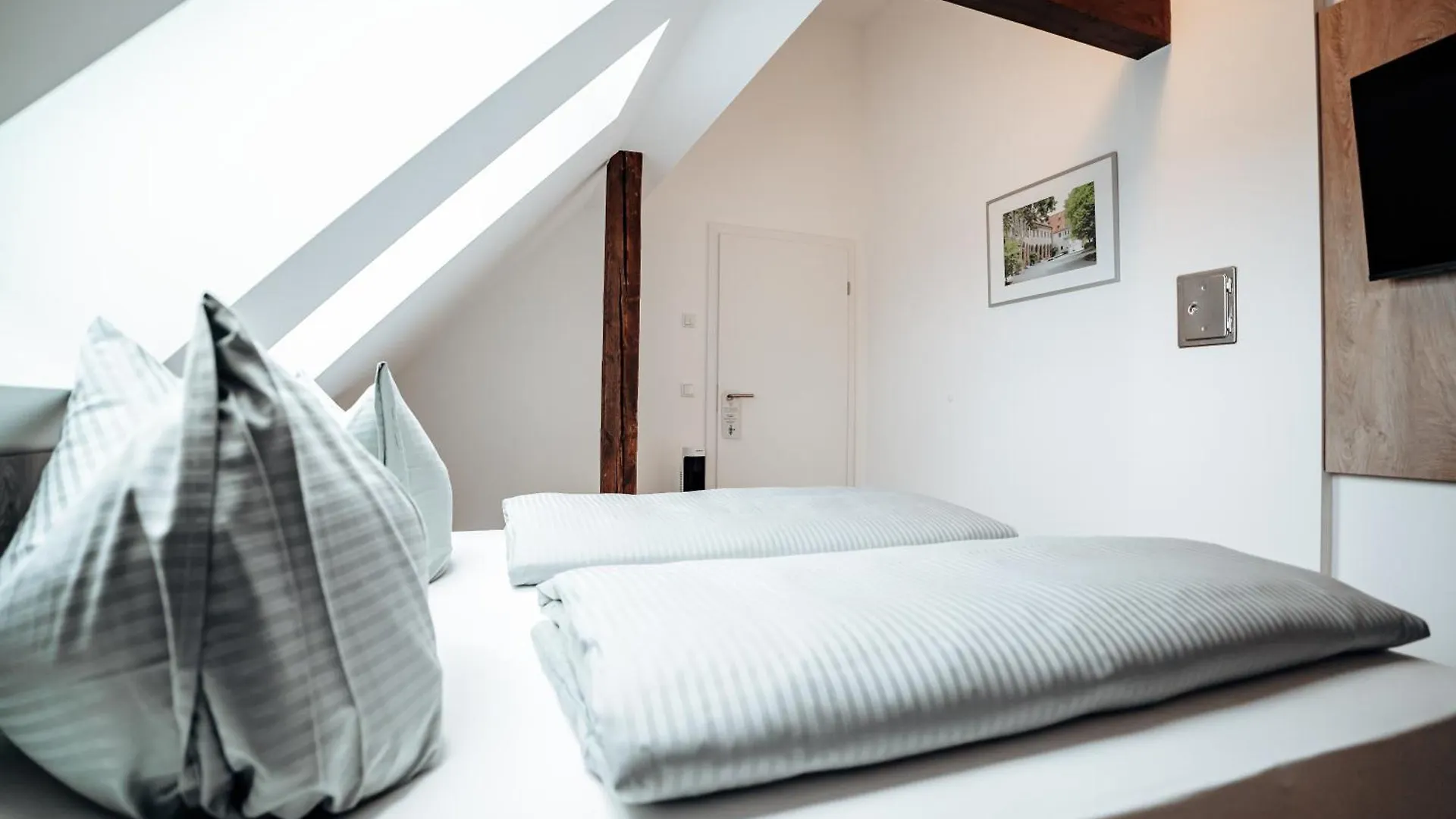 Boardinghouse Victory Apart otel Augsburg