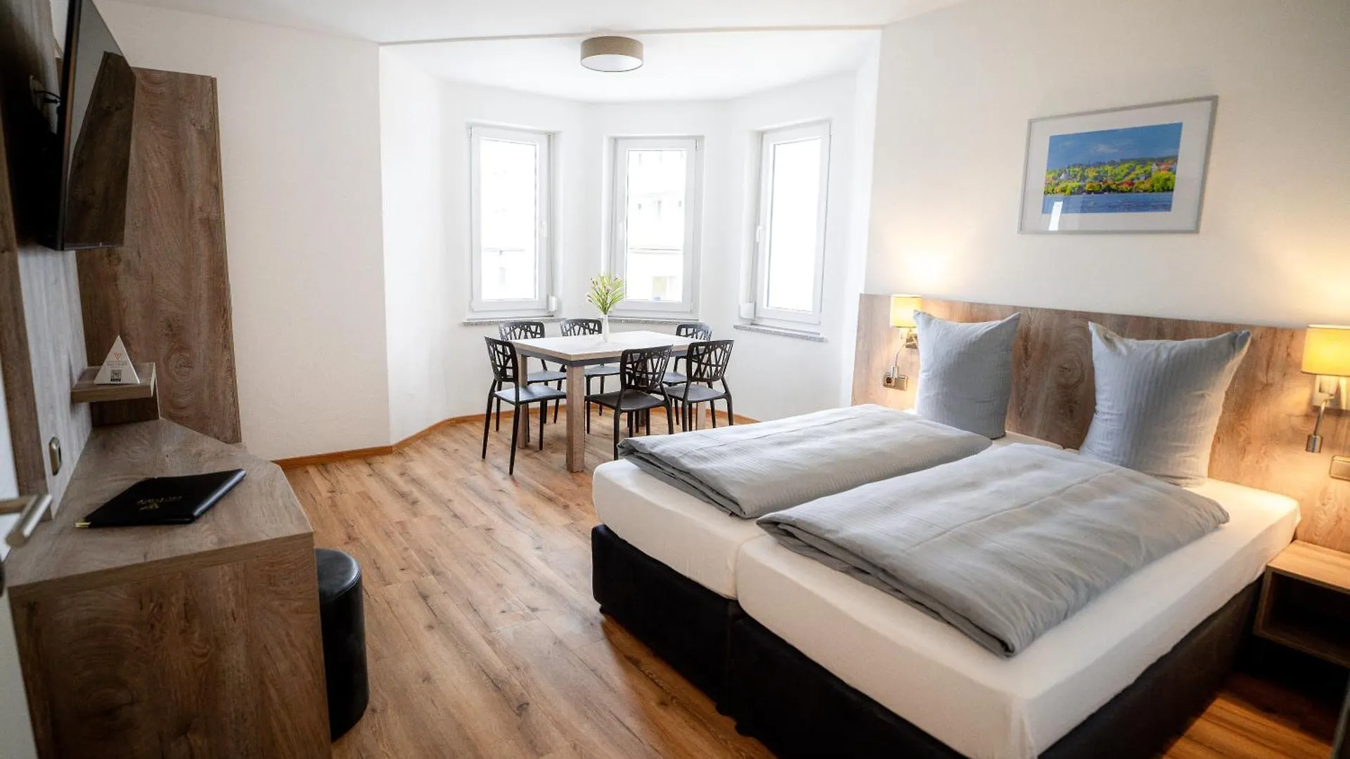 Boardinghouse Victory Apart otel Augsburg